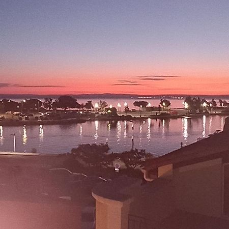 Les Hebergements De La Plage En Ville Martigues Buitenkant foto