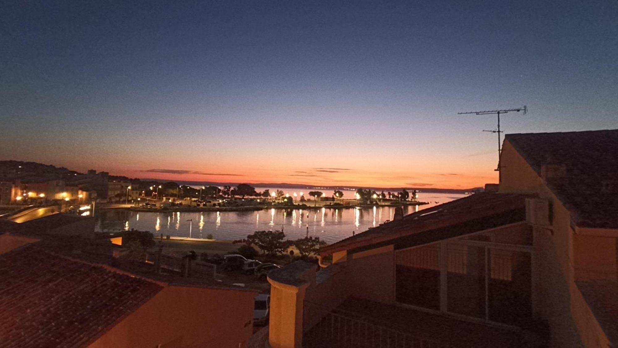 Les Hebergements De La Plage En Ville Martigues Buitenkant foto